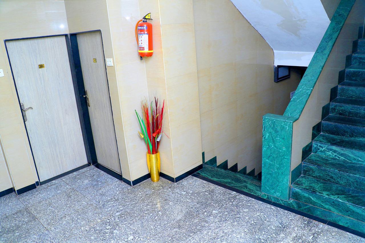 Hotel Alka Residency Thane Extérieur photo