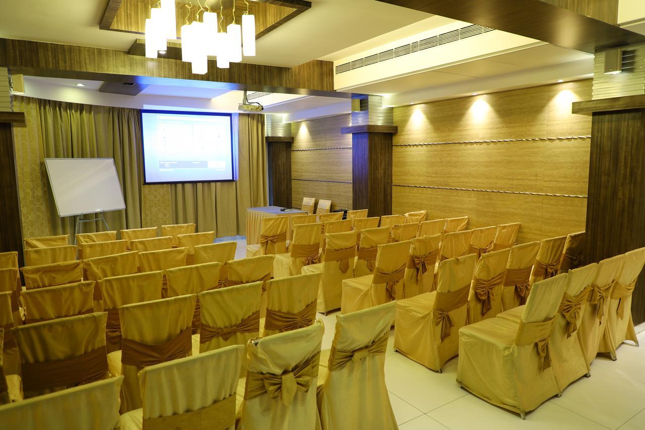 Hotel Alka Residency Thane Extérieur photo